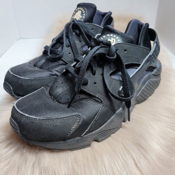 Nike Air Huarache Triple Black Shoes - Picture 1 of 9